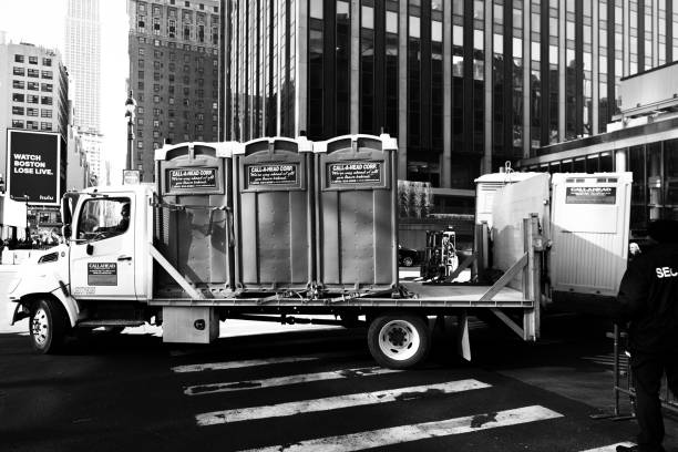 Best Porta potty rental near me  in Highland, MD